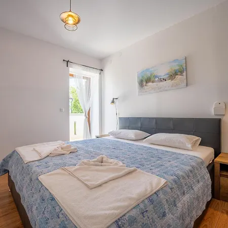 Willa Goldie Polje (Krk)