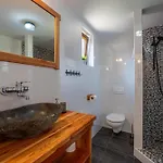 Goldie Villa *
